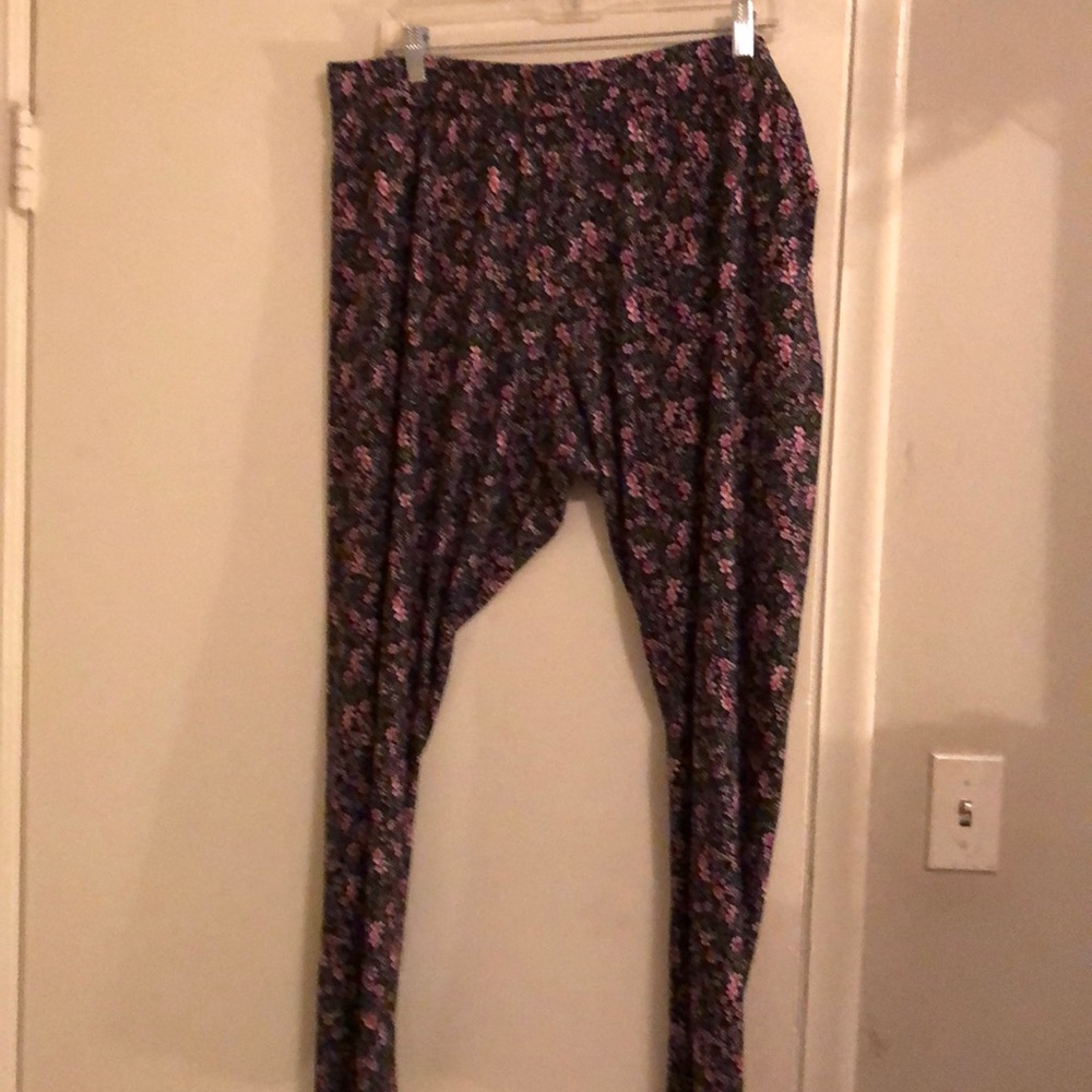 Floral leggings